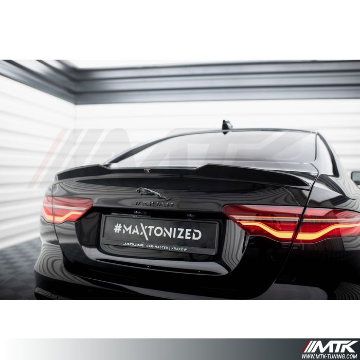 Rajout de becquet Maxton Jaguar XF Mk2 R-Sport