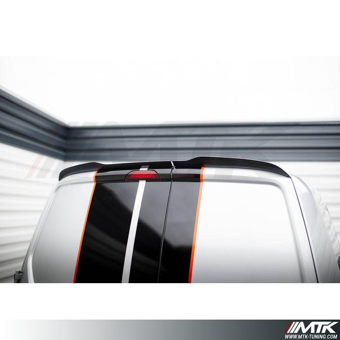 Rajout de becquet Maxton Ford Transit Courier Mk1