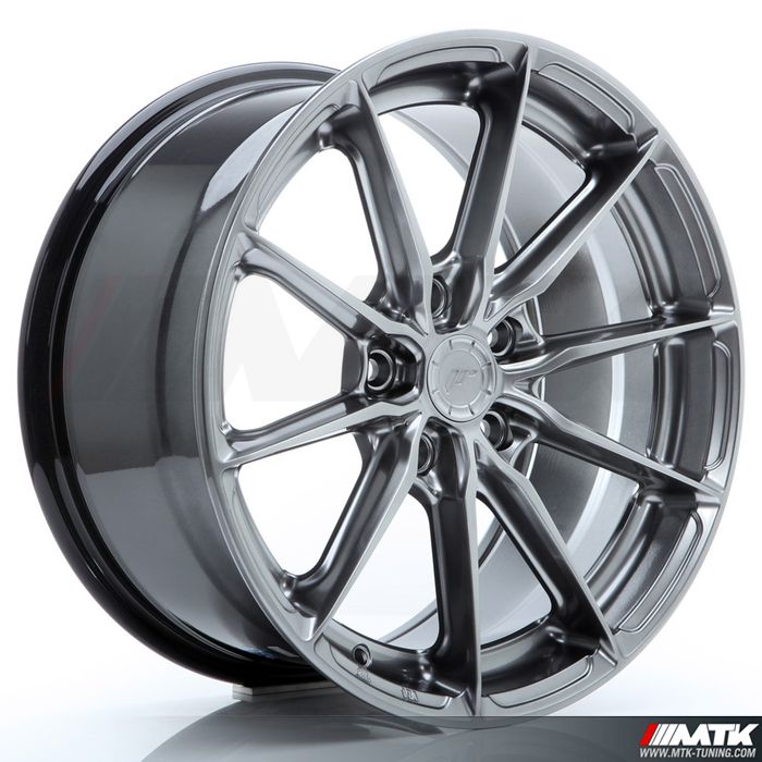 Japan Racing JR37 Hyper Black 17x8 ET40