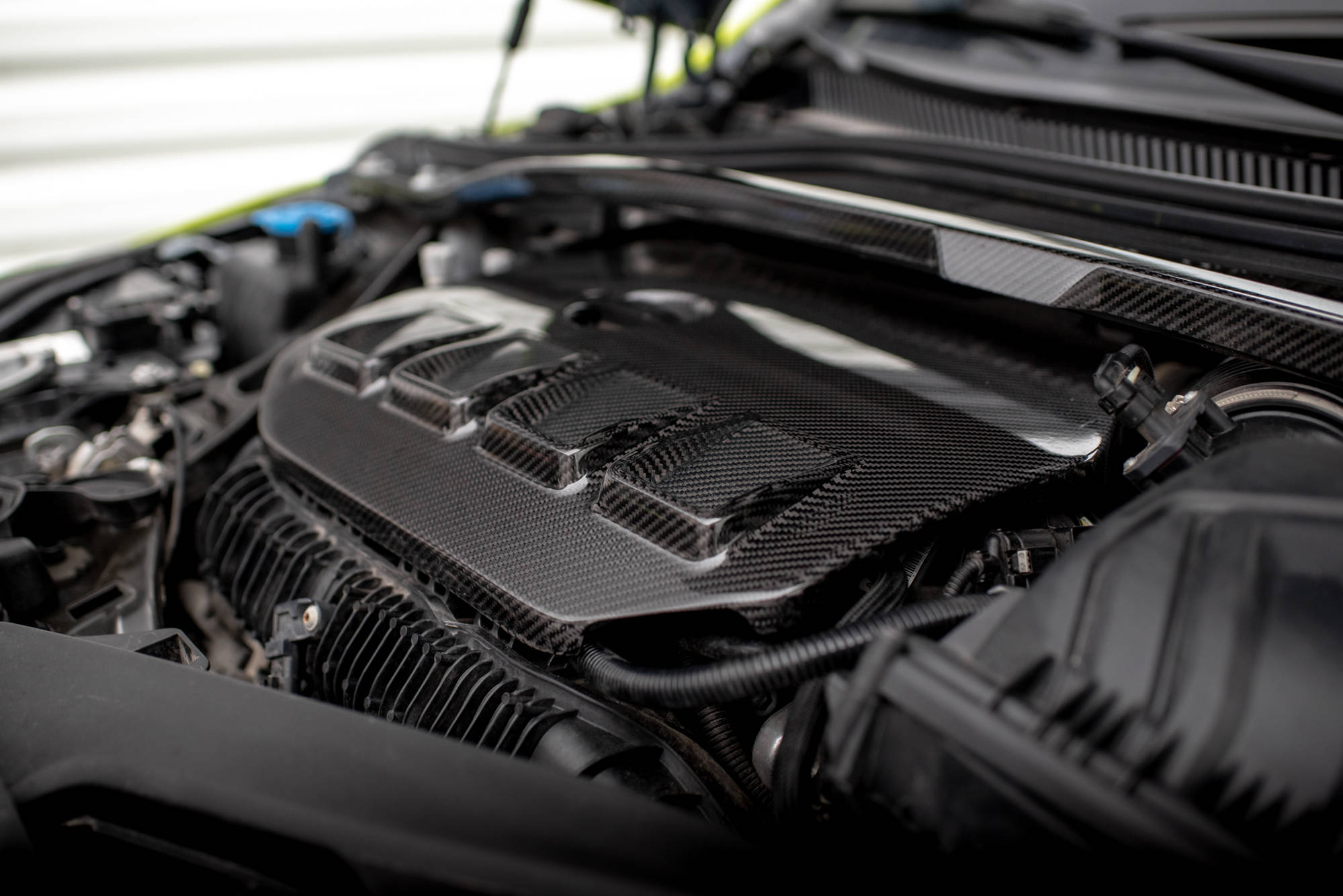 Cache moteur Carbon BMW M135I F40