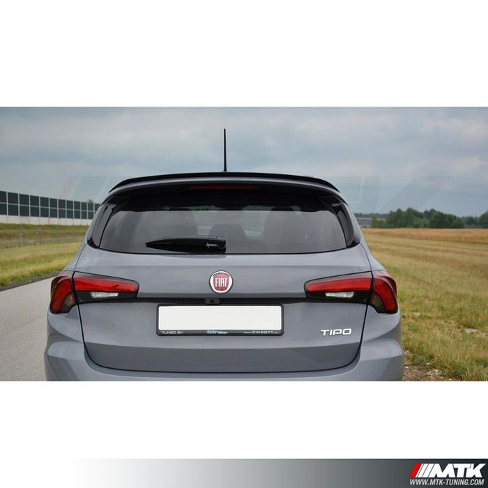 Rajout de becquet Maxton Fiat Tipo